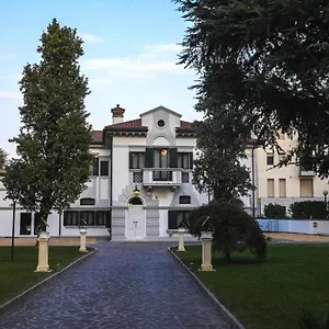 Relais Toti Beb Bed E Breakfast Mogliano Veneto